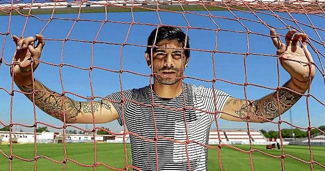 Éver Banega: "La rivalidad Valencia-Sevilla no tiene ningún sentido"