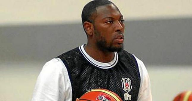 Marcelus Kemp no continuará a prueba