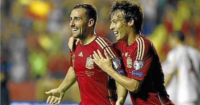 Alcácer mejora los arranques goleadores de Villa, Raúl y Torres