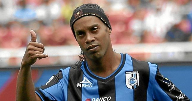 Ronaldinho: "Pedimos a Rijkaard que subiera a Messi"