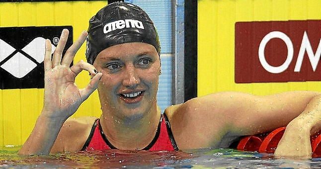 La nadadora Katinka Hosszu bate dos récords en una hora