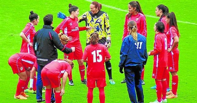 Cori (Sevilla Femenino):  "Somos un equipo humilde, y a mucha honra"