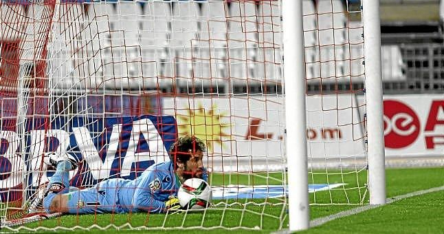 Almería 2-1 Betis: Triste final a la racha de Merino