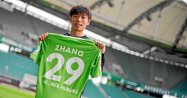 El Wolfsburgo ficha a Zhang Xizhe