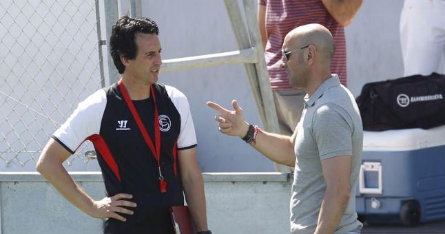 Emery confirma que el Sevilla busca mediocentro