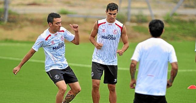 Gameiro y Pareja se caen de una lista con M'Bia y Juan Muñoz