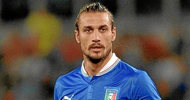 Daniel Osvaldo firma su contrato con Boca y ya entrena con el grupo