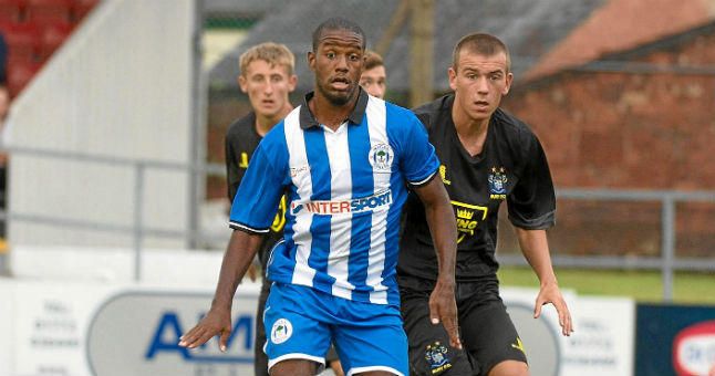 El Wigan confirma que el hondureño Juan Carlos García padece leucemia