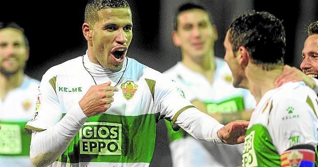 El Sevilla negocia por el brasileño Jonathas