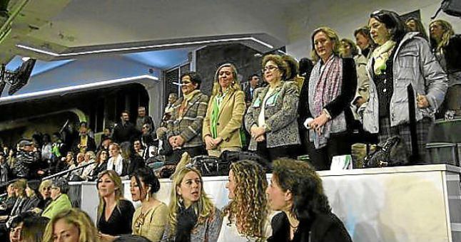 Dedicado a las mujeres béticas