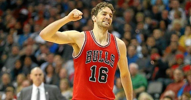 Pau Gasol y Mirotic repiten conexión letal en la única alegría española de la noche