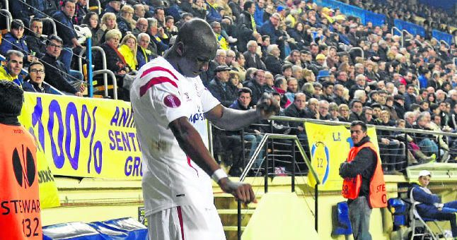 M'Bia, seducido por los petrodólares