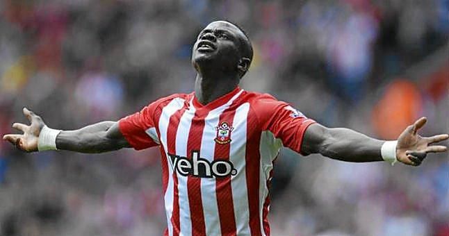 Mané hace historia en la Premier