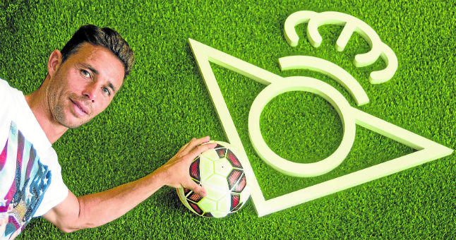 Rubén Castro: "Seguiré aquí hasta que moleste y el club quiera"