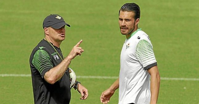 Mueven a Xavi Torres, que no desea salir