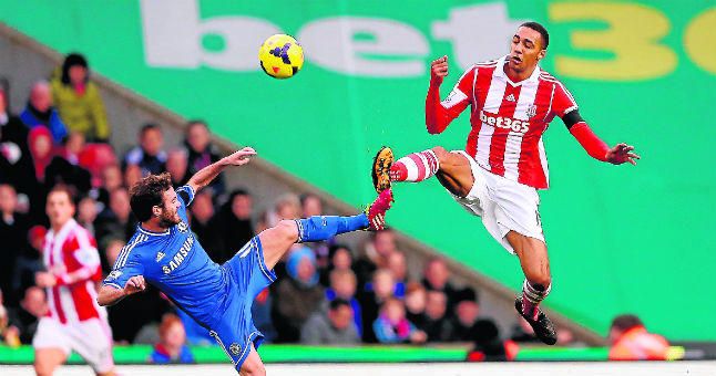 N'Zonzi tiende la mano a Monchi