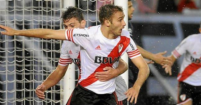 Chiaradia: "Pezzella estará mañana en Sevilla"