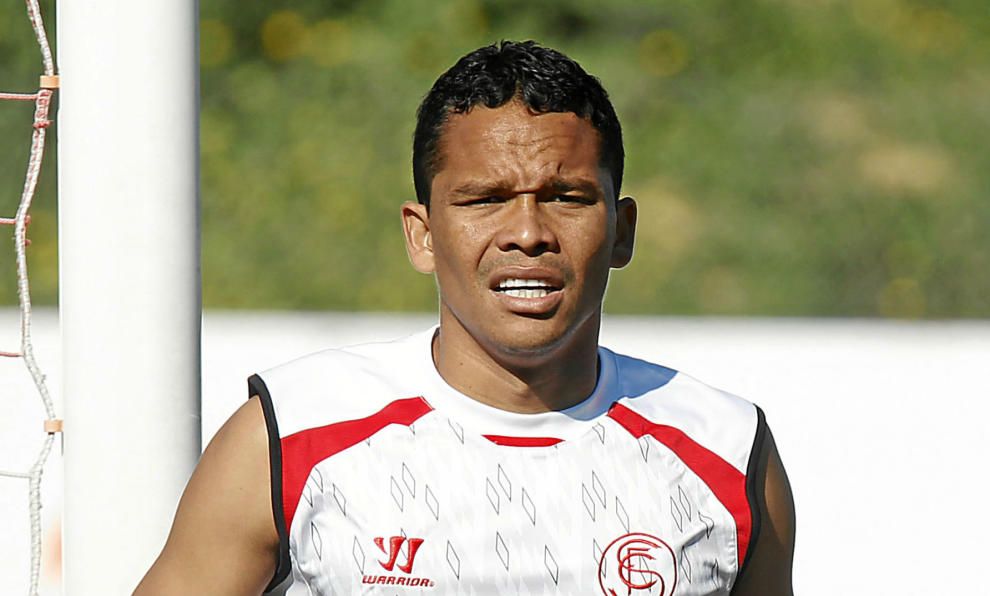 Bacca: "Me costó mucho decidir no jugar la Champions"