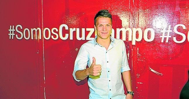 Konoplyanka ya posa como sevillista