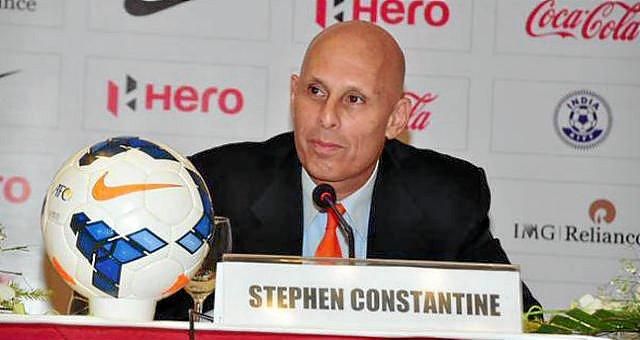 El seleccionador indio critica la llegada de ´glorias retiradas´ a la Superliga