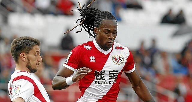 Manucho, dos temporadas más con el Rayo