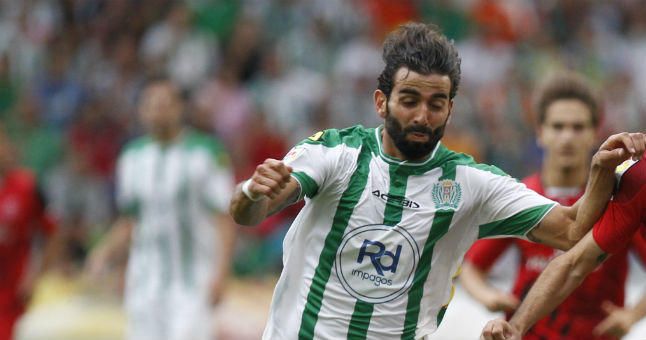 El Córdoba confirma el fichaje de Crespo por el Aston Villa