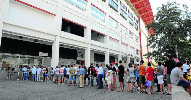 El Sevilla tiene el abono de Champions más barato