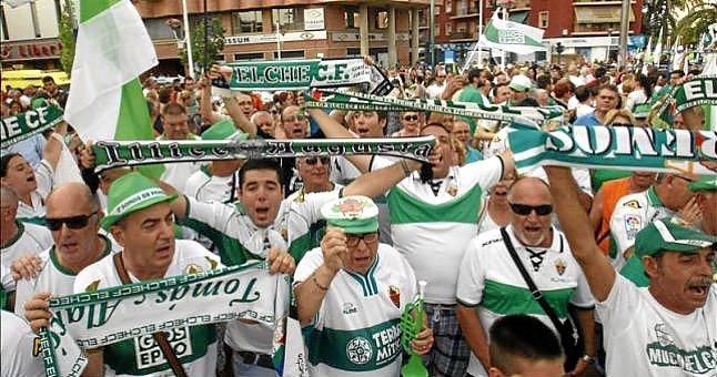 La LFP confirma la participación del Elche en la Liga Adelante