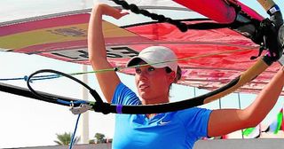 Blanca Manchón, novena, al inicio de la clase RS:X