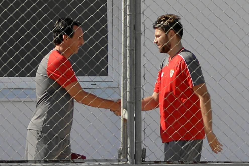 Rusescu vuelve a entrenarse con el Sevilla