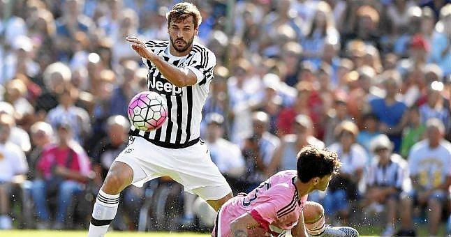 Allegri da diez minutos a Llorente
