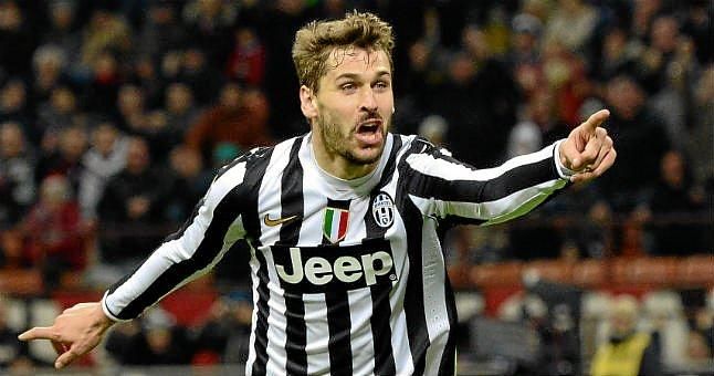 El Sevilla cierra el fichaje de Llorente, que llega libre