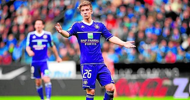 Dennis Praet: "El Sevilla era un sitio ideal para mí"