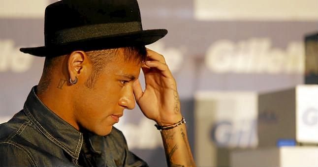 Neymar, embargado por supuesta evasión de impuestos