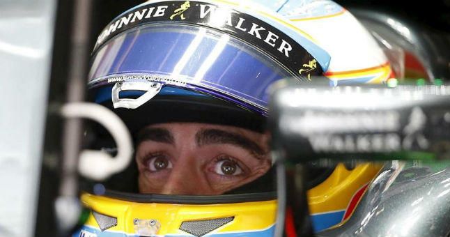 Alonso: "Ves como cometen errores y, luego, te adelantan en las rectas, Es frustrante"