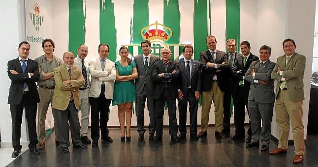 Juan Carlos Ollero, reelegido presidente del Betis