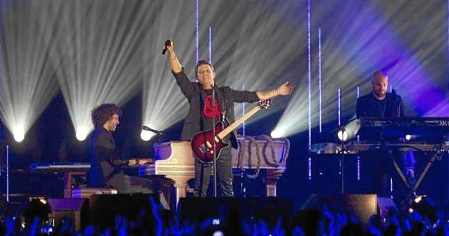 Denuncian a la organización del concierto de Alejandro Sanz por volar un dron