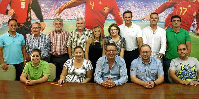 La RFAF presenta el nuevo cuadro técnico de seleccionadores de fútbol