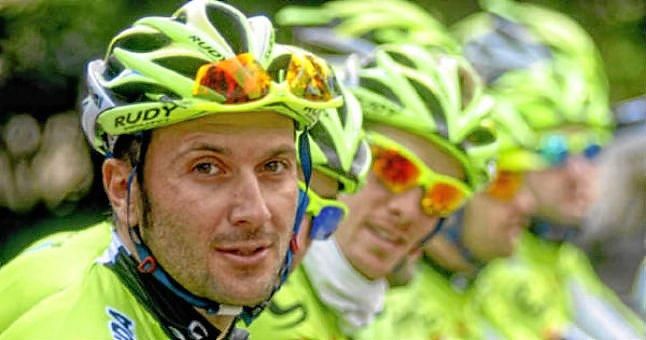 Iván Basso vuelve a subirse a la bici tras superar un cáncer