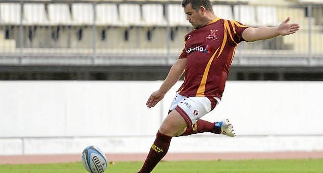 Pleno en la División de Honor B