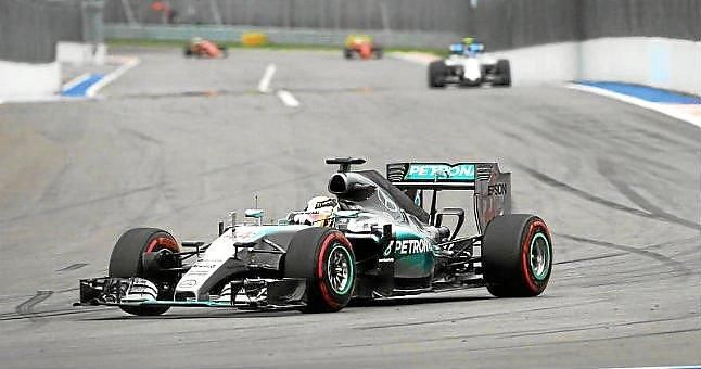 Hamilton refuerza su liderato tras ganar el Gran Premio de Rusia