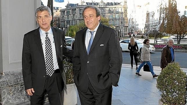 Apoyo total a Platini en el Ejecutivo de la UEFA que presidió Villar