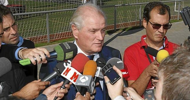 Calderón: "Como conocedor del mundo del fútbol, la salida de Cristiano es posible"
