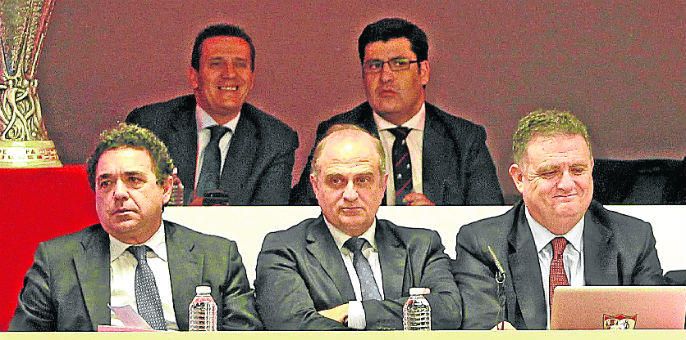 Movimientos sobre el paquete accionarial de Jesús León