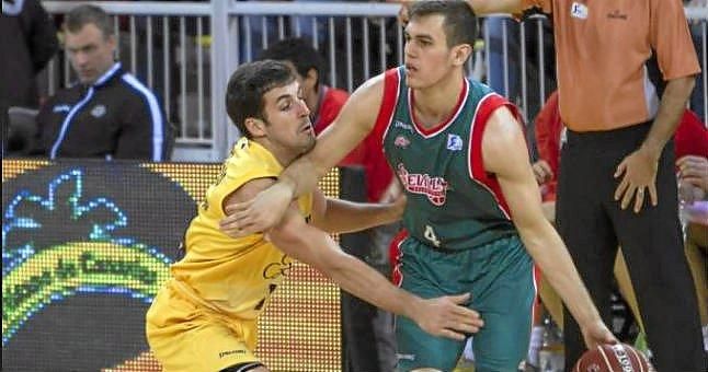 Nikola Radicevic inicia desde hoy su rehabilitación en Sevilla