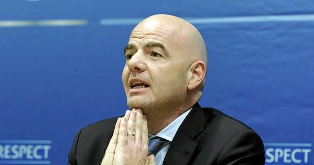 La UEFA presenta a Gianni Infantino como candidato a la presidencia de la FIFA