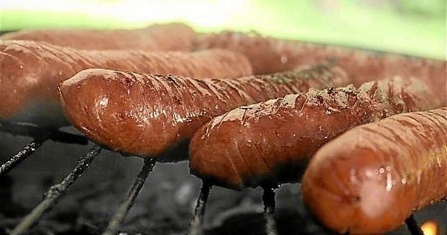 La OMS alerta del riesgo de cáncer de colon por el consumo de carne procesada