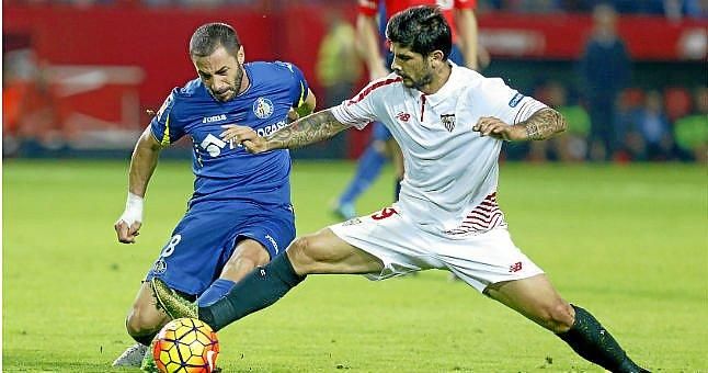 Banega tiene una oferta del Sevilla encima de la mesa