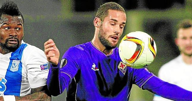 Colocan a Mario Suárez en la órbita del Sevilla