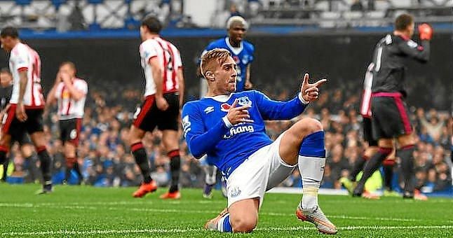 Deulofeu encauza la goleada del Everton con 'hat-trick' de Kone